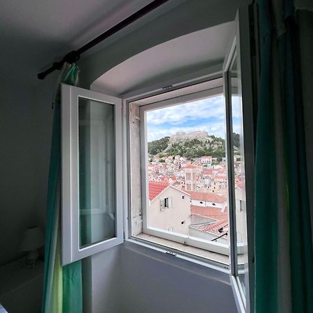 Apartments Tudor Nikola ฮวาร์ ภายนอก รูปภาพ